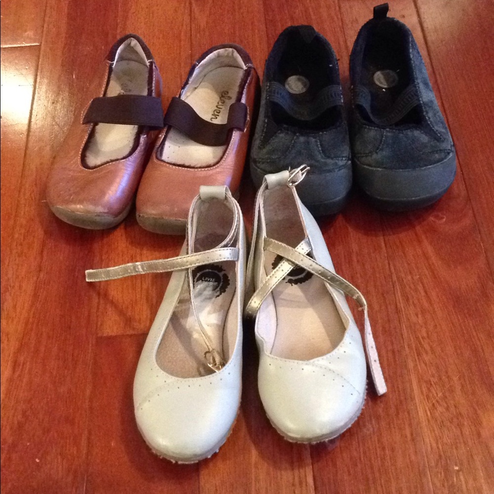 Lot of three shoes